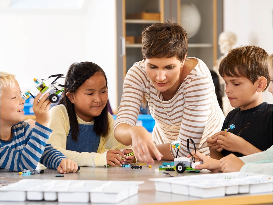 LEGO WeDo 2.0 LEGO Education