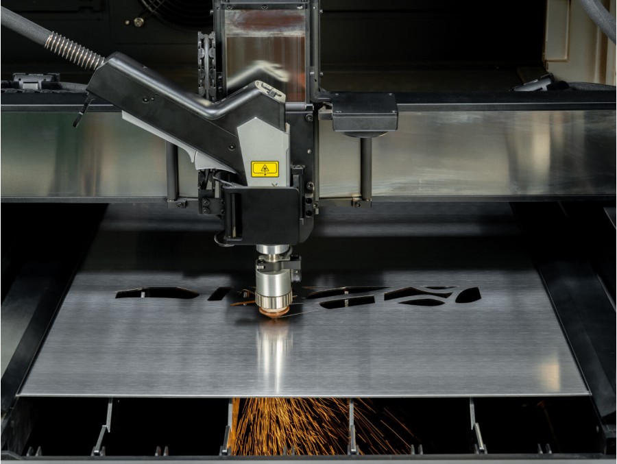 Talladora CNC xTool MetalFab (es necesita...