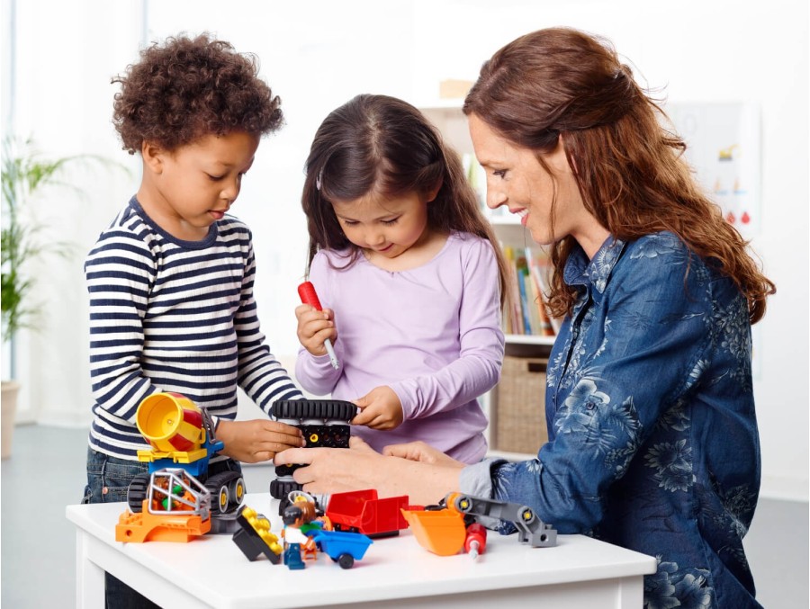 Máquinas Avanzadas 45002 Material Educativo