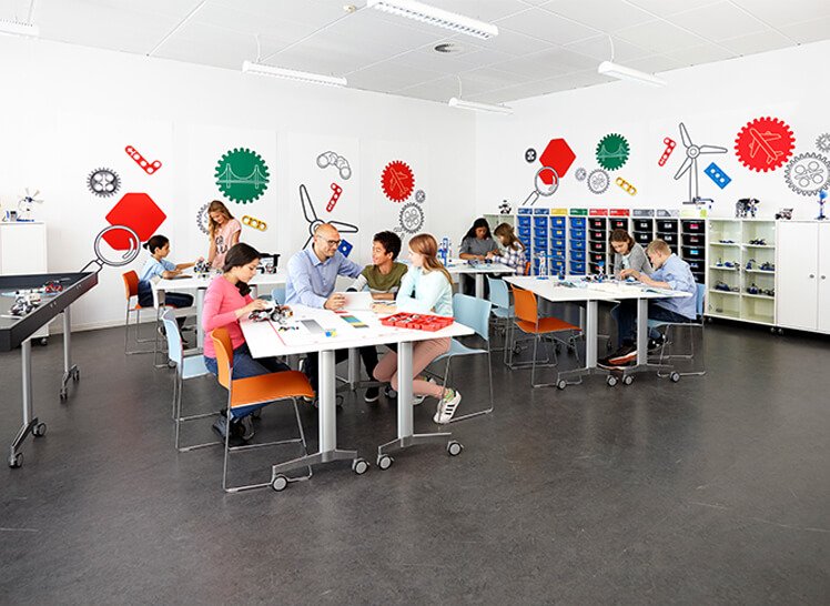 LEGO Education Innovation Studio