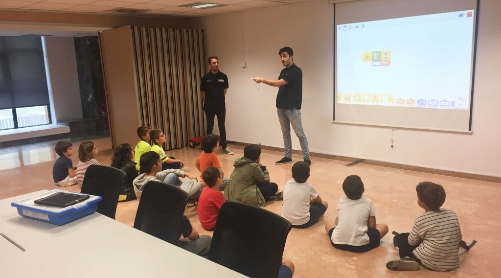 Taller de robótica LEGO Education ROBOTIX en el sitKIDS Barcelona