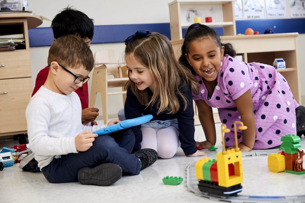 Importancia del aprendizaje continuo con LEGO Education ROBOTIX