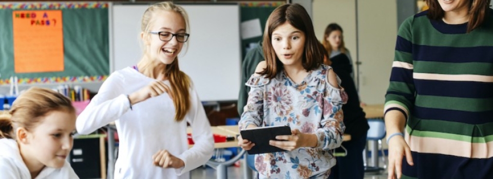 Vuelta a las aulas: ¿qué es y cómo impulsar la educación STEM?