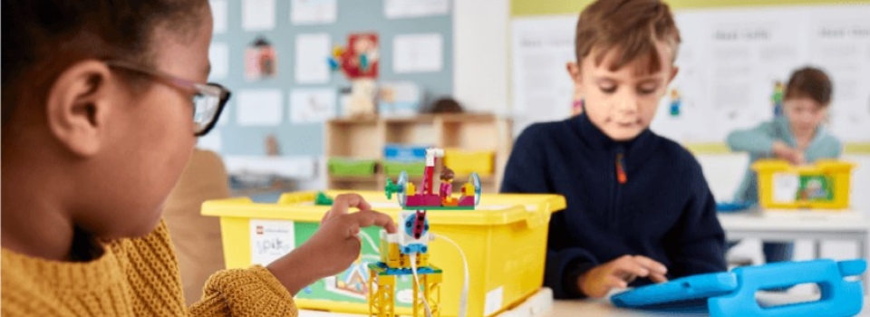 LEGO® Education SPIKE™ Essential amplía la propuesta Hands-on Learning