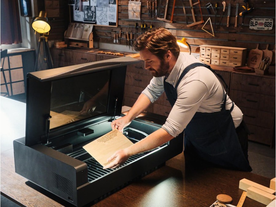 xTool P2S - Cortadora láser CO2 de 55W